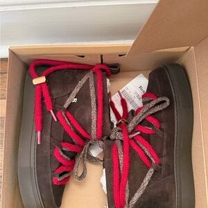 Rouje x Inuikii Boots Collab. Size 39. So cute. Only worn twice!